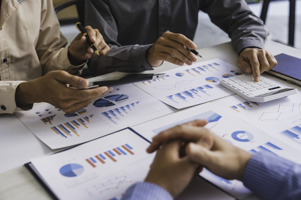 La imagen actual no tiene texto alternativo. El nombre del archivo es: etf-vs-fondos-indexados-ventajas-y-desventajas-si-resides-en-espana_33038.jpg